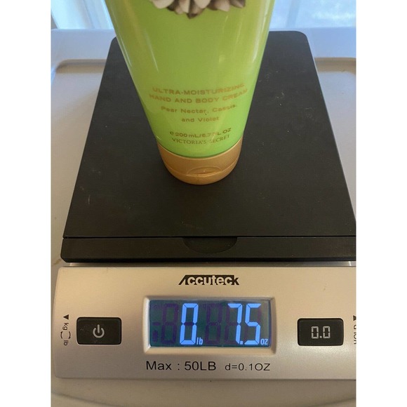 Victoria's Secret Pear Glace Moisturizing Hand & Body Cream New 6.7oz Rare - Picture 2 of 6